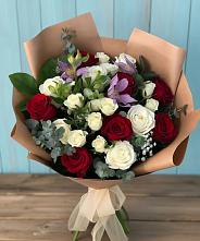Букет цветов из:  Розы и Альстромерии в Стальском
