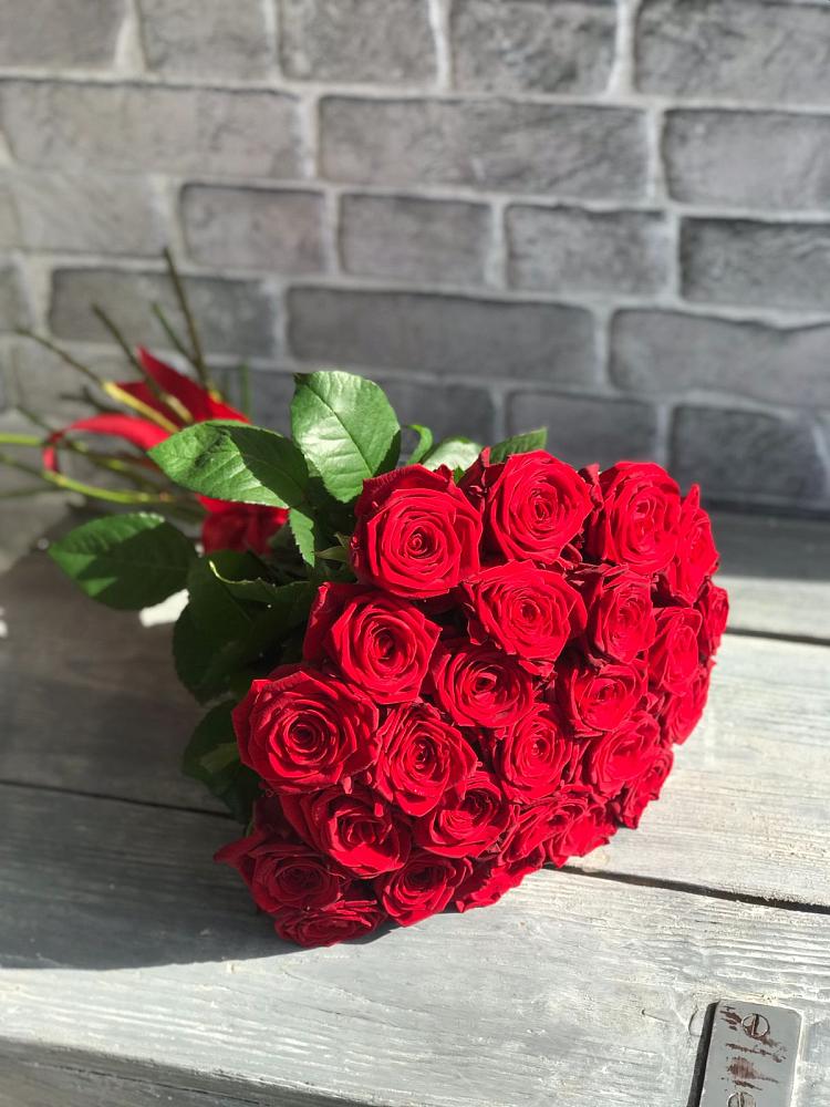 Букет Красные розы Фридом в Стальском