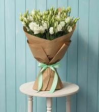 Букет цветов из:  Лизиантусы в Стальском