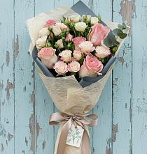 Букет цветов из:  Розы #REPLACE_PRED# Стальском